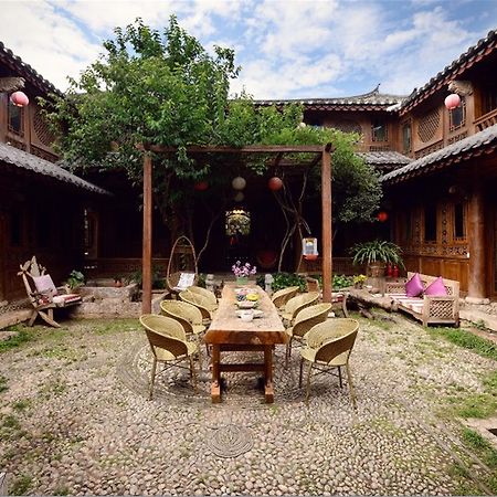 Blossom Hill Inn - Neverland Lijiang  Esterno foto